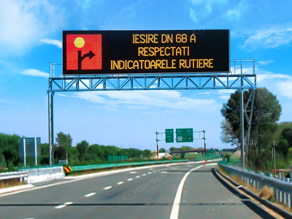 Highway Gantry VMS