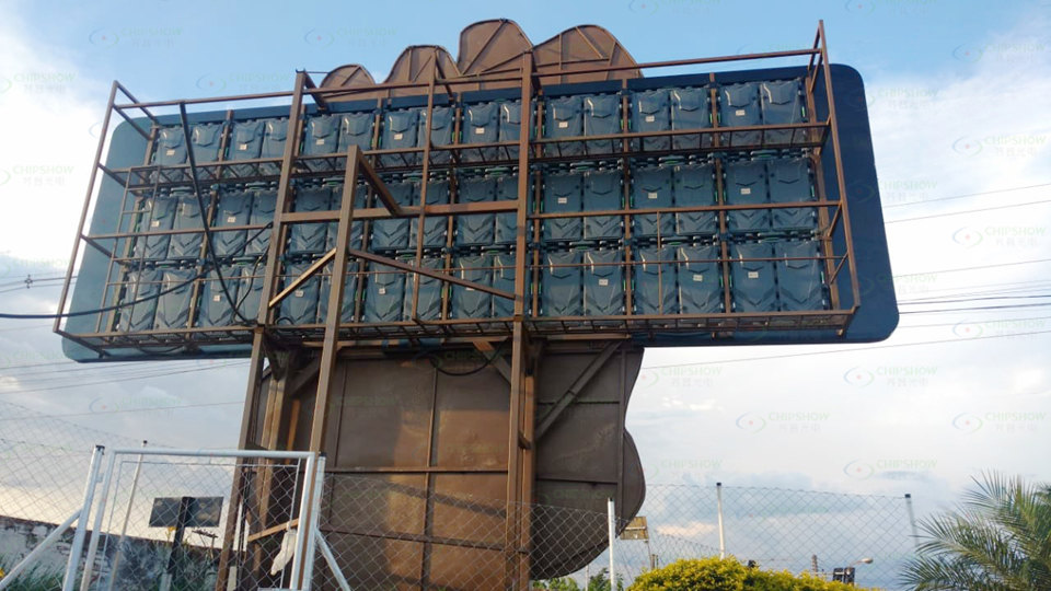 24C-Fit Outdoor P10 LED Billboard In Brazil