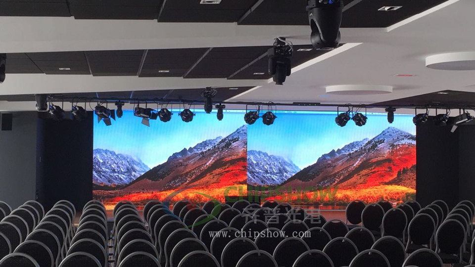 c max indoor p2.5 led screen in paris france landscape blue