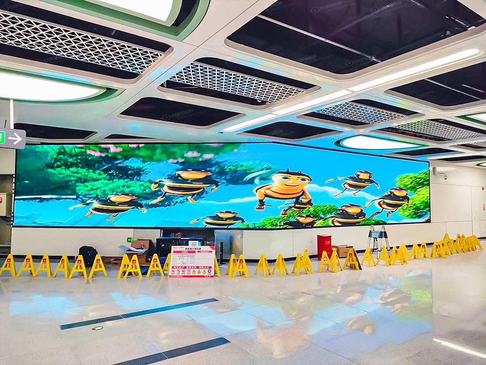 p1.58 small spacing ultra clear led display in shenzhen metro station china landscape cyan